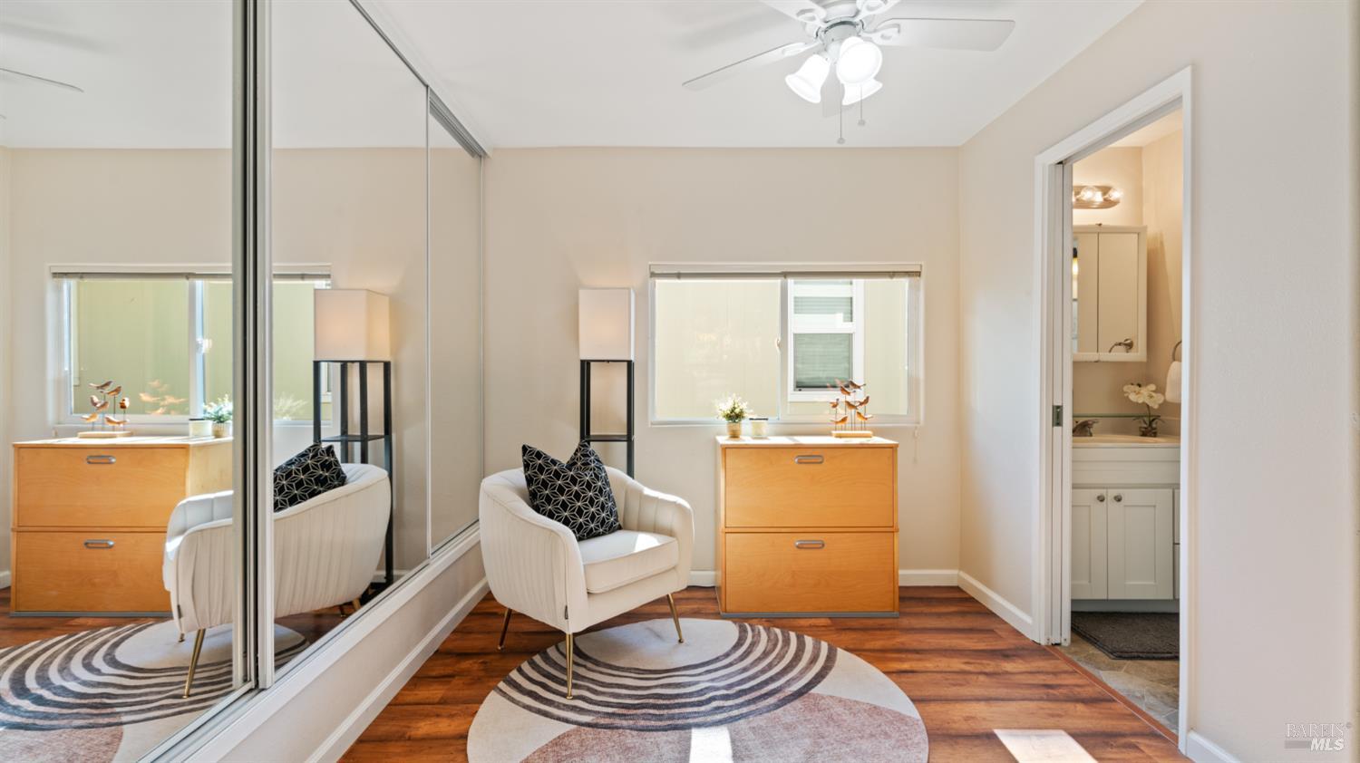 Detail Gallery Image 21 of 42 For 123 Ensenada Dr, Novato,  CA 94949 - 2 Beds | 2 Baths