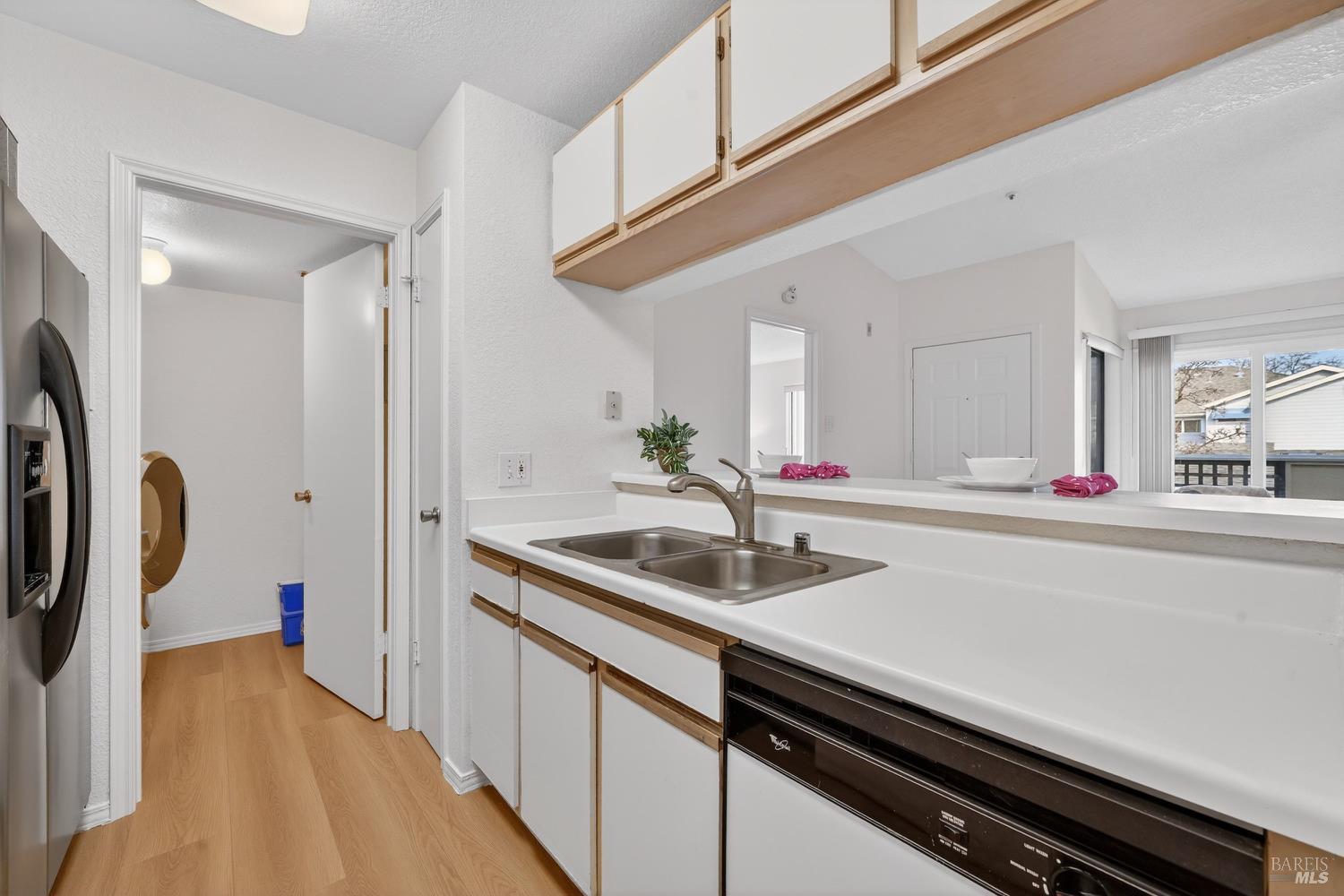 Detail Gallery Image 10 of 57 For 1201 Glen Cove Pkwy #1616,  Vallejo,  CA 94591 - 2 Beds | 2 Baths