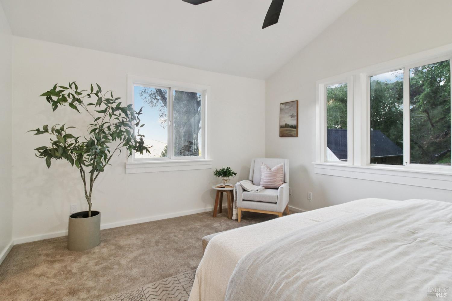 Detail Gallery Image 46 of 69 For 85 La Encinal Unkn, Orinda,  CA 94563 - 2 Beds | 1/1 Baths