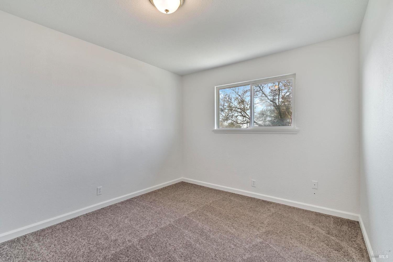 Detail Gallery Image 25 of 37 For 802 Tree Duck Way, Suisun City,  CA 94585 - 4 Beds | 2/1 Baths