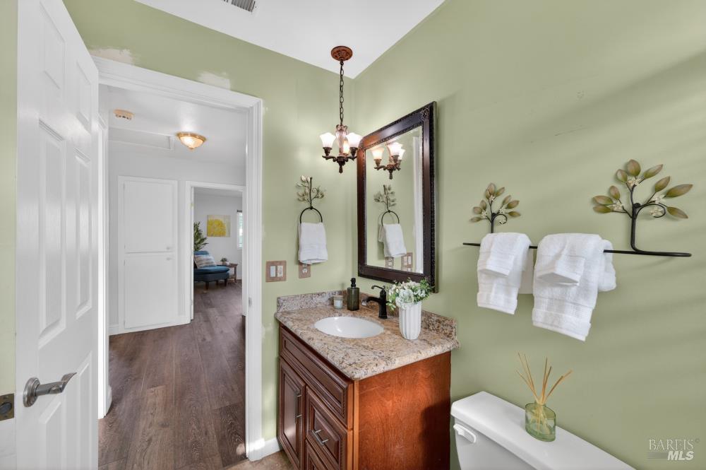 Detail Gallery Image 30 of 53 For 1355 W F St, Dixon,  CA 95620 - 4 Beds | 2/1 Baths