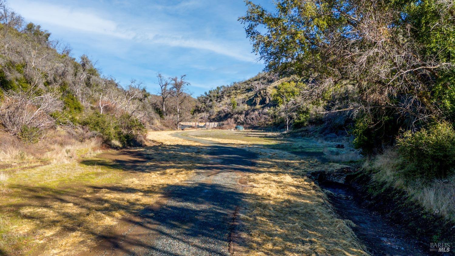 Detail Gallery Image 6 of 13 For 3427 Scotts Creek Rd, Lakeport,  CA 95453 - – Beds | – Baths