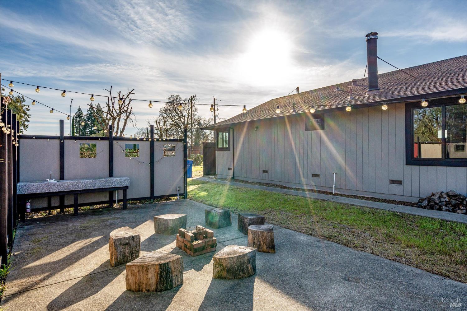 Detail Gallery Image 42 of 48 For 985 Gumview Rd, Windsor,  CA 95492 - – Beds | – Baths