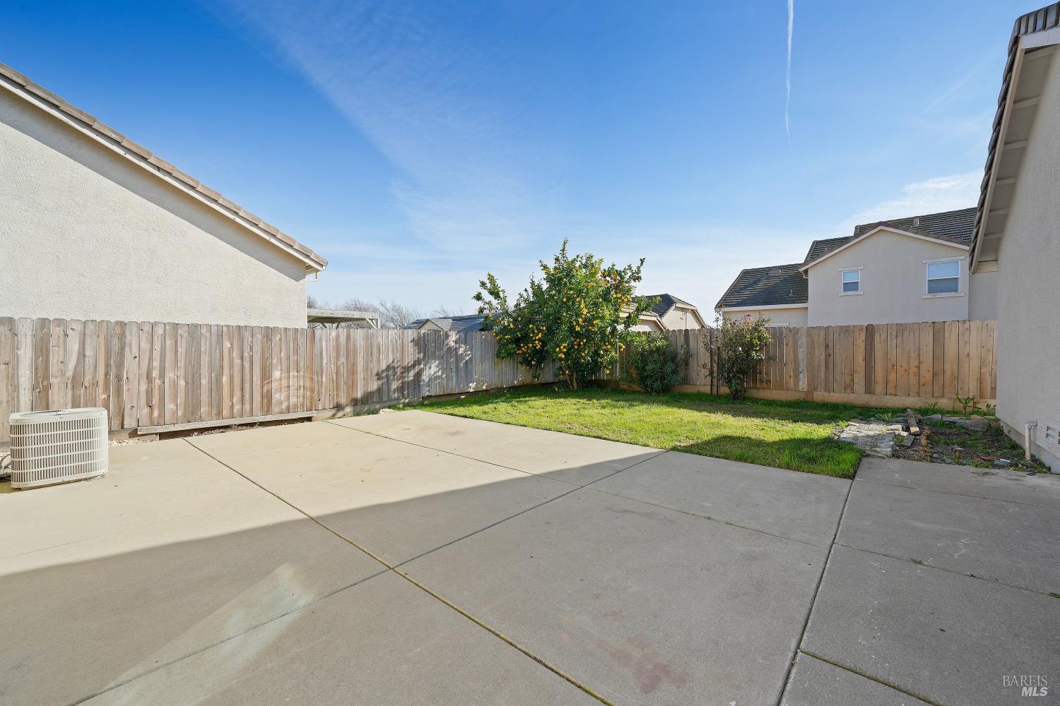 Detail Gallery Image 30 of 33 For 1651 Little Rock Cir, Suisun City,  CA 94585 - 3 Beds | 2 Baths