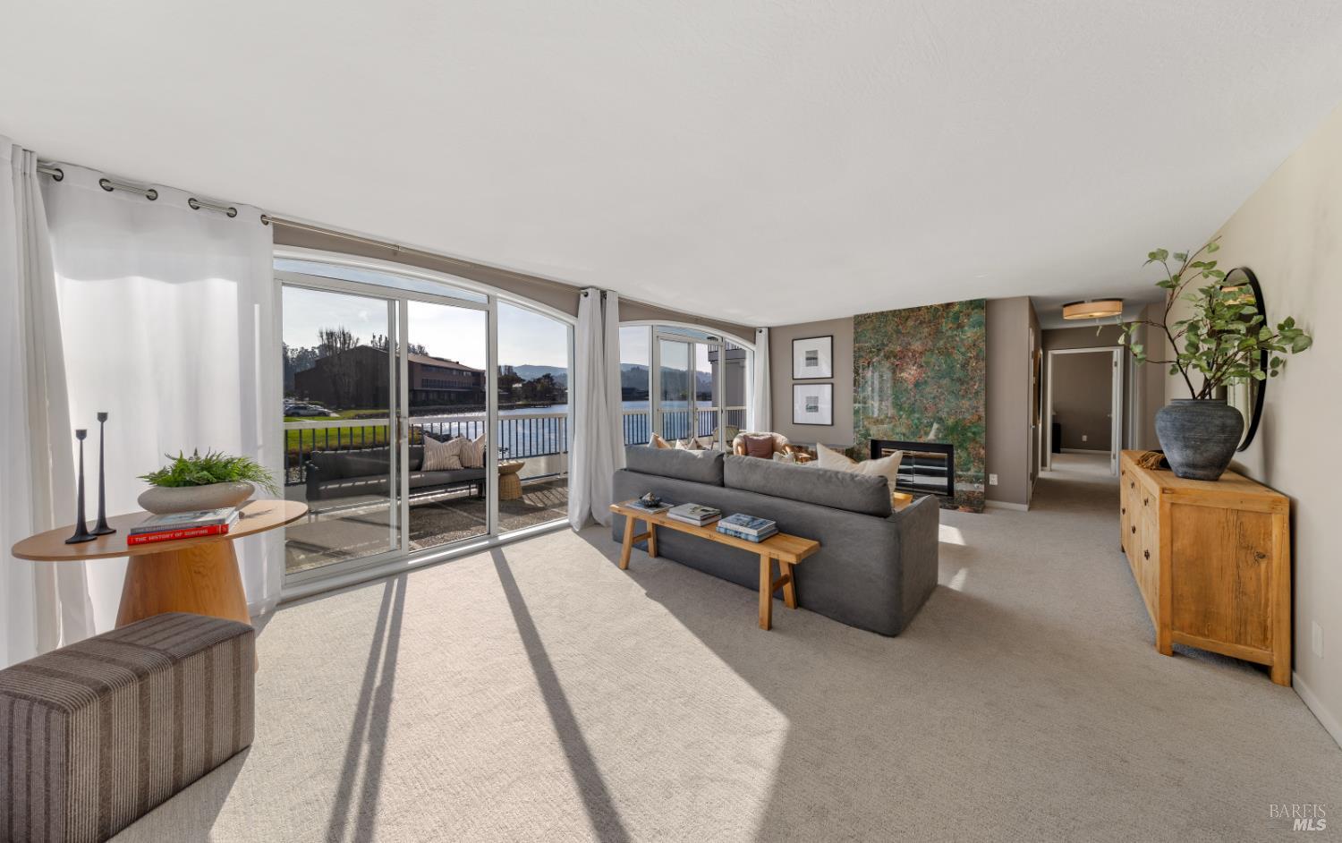 Front Image Thumbnail for BA326006345