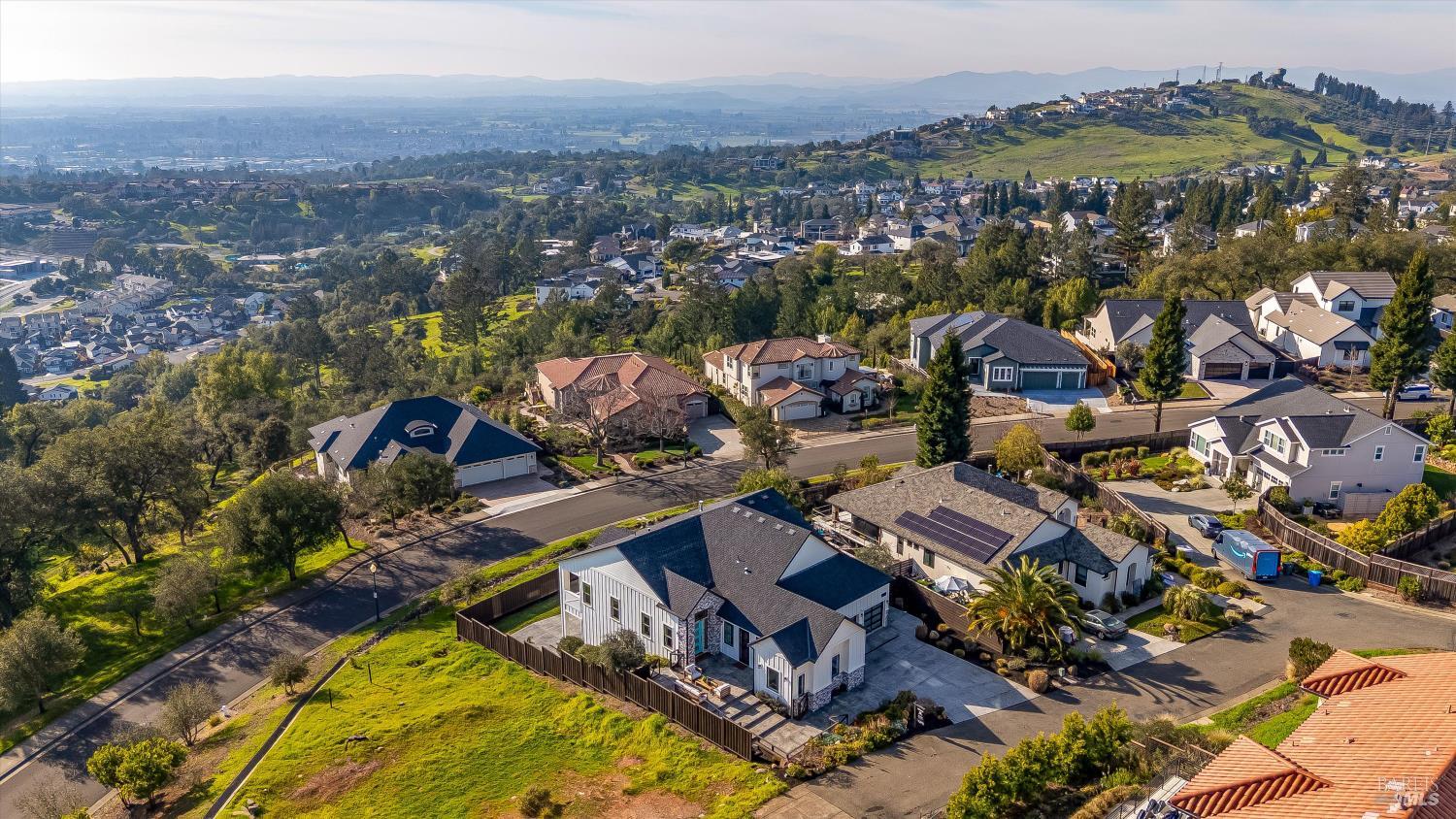 Detail Gallery Image 59 of 60 For 2116 Wedgewood Way, Santa Rosa,  CA 95404 - 4 Beds | 4 Baths