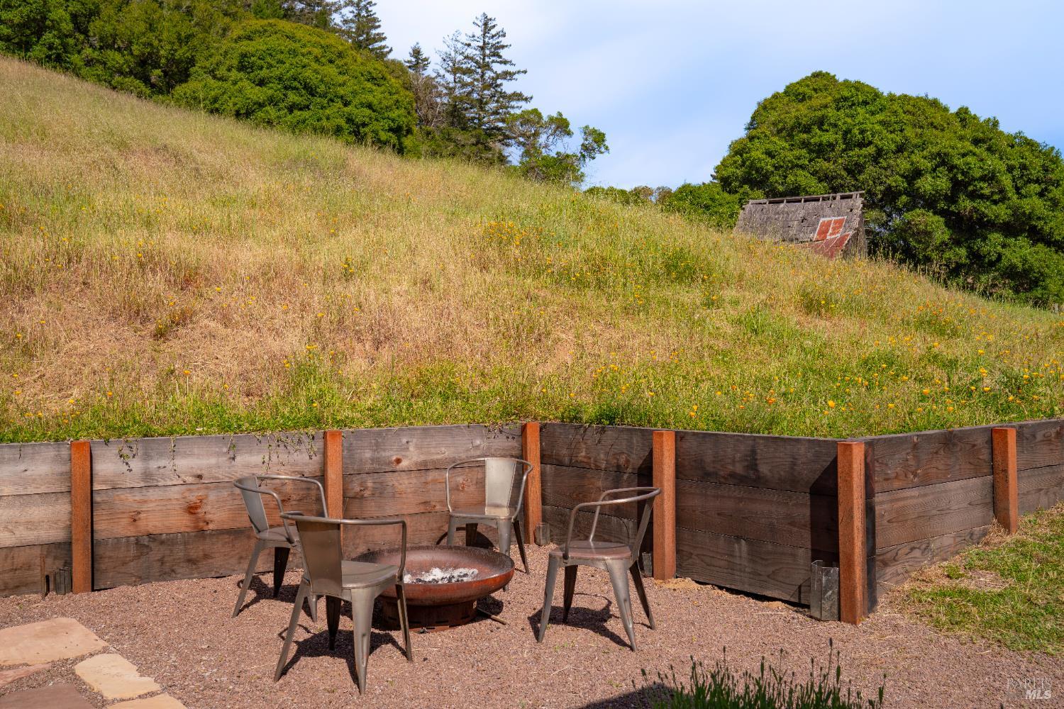 Detail Gallery Image 43 of 66 For 1801 Hwy 128 Unkn, Philo,  CA 95466 - 2 Beds | 2 Baths