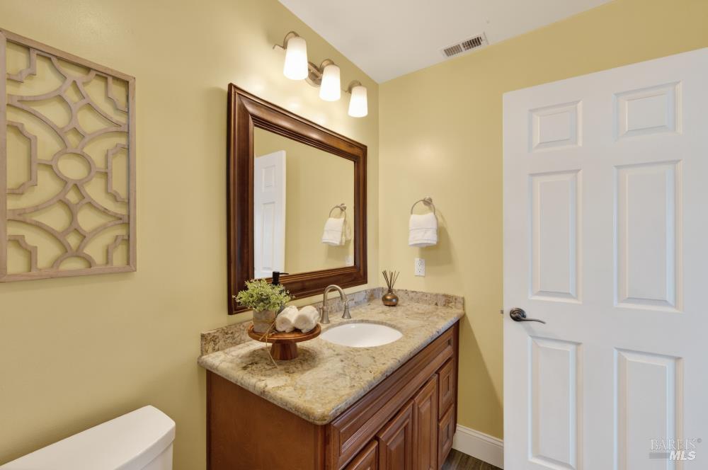 Detail Gallery Image 37 of 53 For 1355 W F St, Dixon,  CA 95620 - 4 Beds | 2/1 Baths