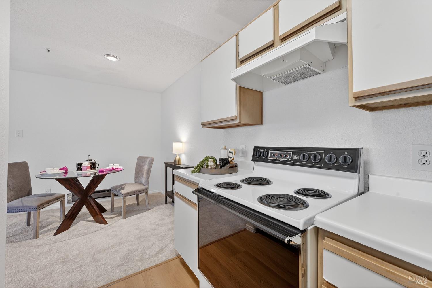 Detail Gallery Image 13 of 57 For 1201 Glen Cove Pkwy #1616,  Vallejo,  CA 94591 - 2 Beds | 2 Baths