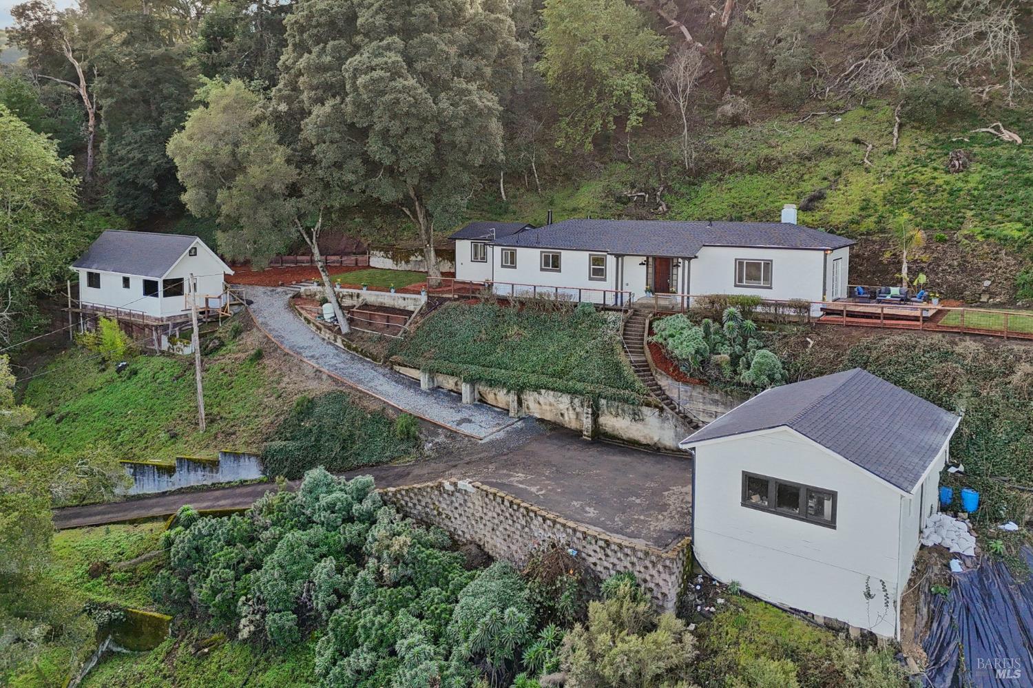 Detail Gallery Image 60 of 69 For 85 La Encinal Unkn, Orinda,  CA 94563 - 2 Beds | 1/1 Baths