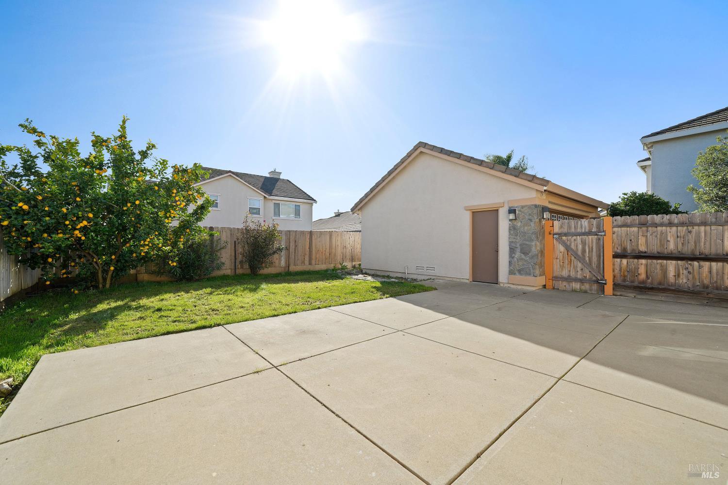 Detail Gallery Image 29 of 33 For 1651 Little Rock Cir, Suisun City,  CA 94585 - 3 Beds | 2 Baths