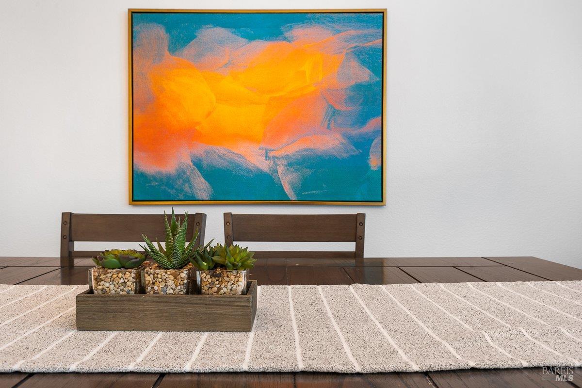 Detail Gallery Image 11 of 37 For 3710 Central Pkwy, Dublin,  CA 94568 - 4 Beds | 3/1 Baths