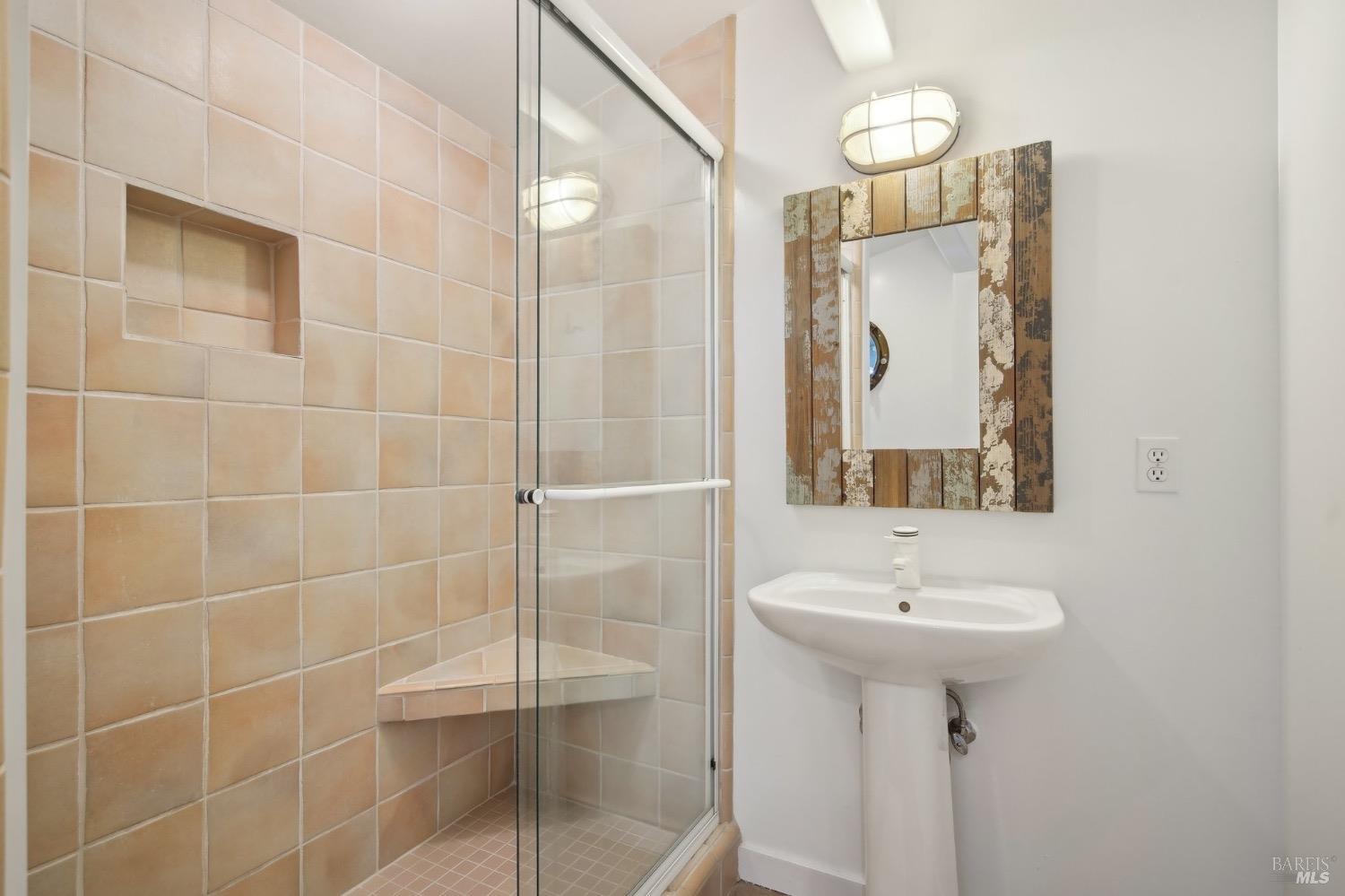 Detail Gallery Image 40 of 50 For 183 France St, Sonoma,  CA 95476 - 4 Beds | 3 Baths