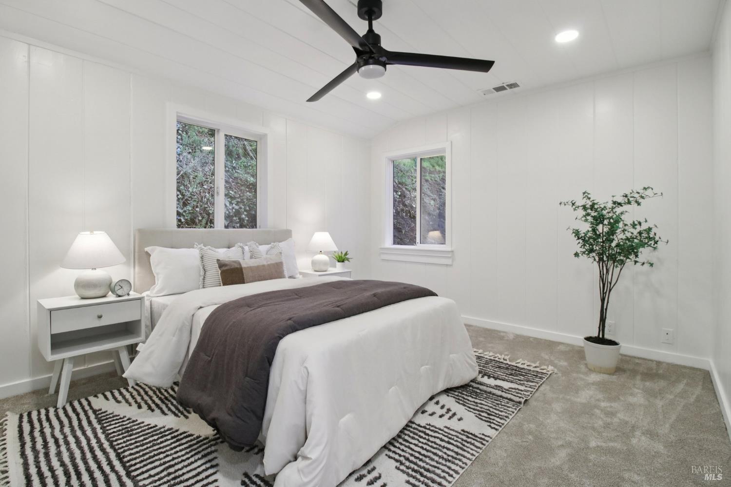 Detail Gallery Image 32 of 69 For 85 La Encinal Unkn, Orinda,  CA 94563 - 2 Beds | 1/1 Baths