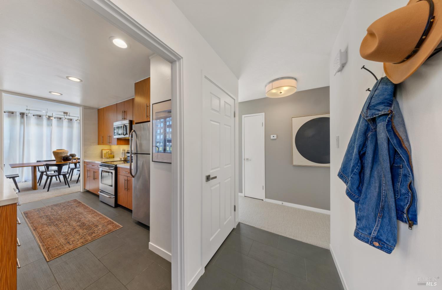Detail Gallery Image 7 of 28 For 1106 Shelter Bay Ave, Mill Valley,  CA 94941 - 2 Beds | 2 Baths