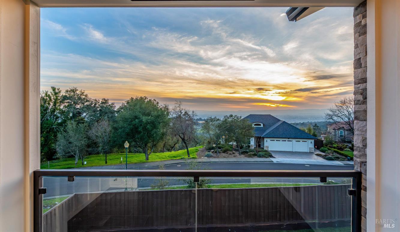 Detail Gallery Image 27 of 60 For 2116 Wedgewood Way, Santa Rosa,  CA 95404 - 4 Beds | 4 Baths