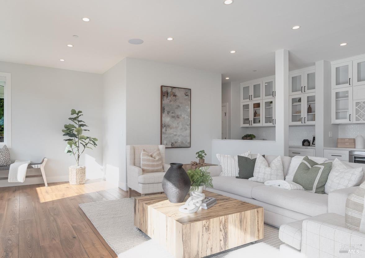 Detail Gallery Image 42 of 60 For 2116 Wedgewood Way, Santa Rosa,  CA 95404 - 4 Beds | 4 Baths