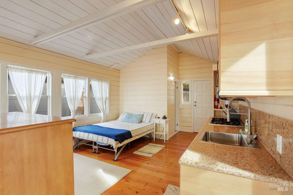 Detail Gallery Image 47 of 57 For 34 Sandy Beach Rd, Vallejo,  CA 94590 - 2 Beds | 2 Baths