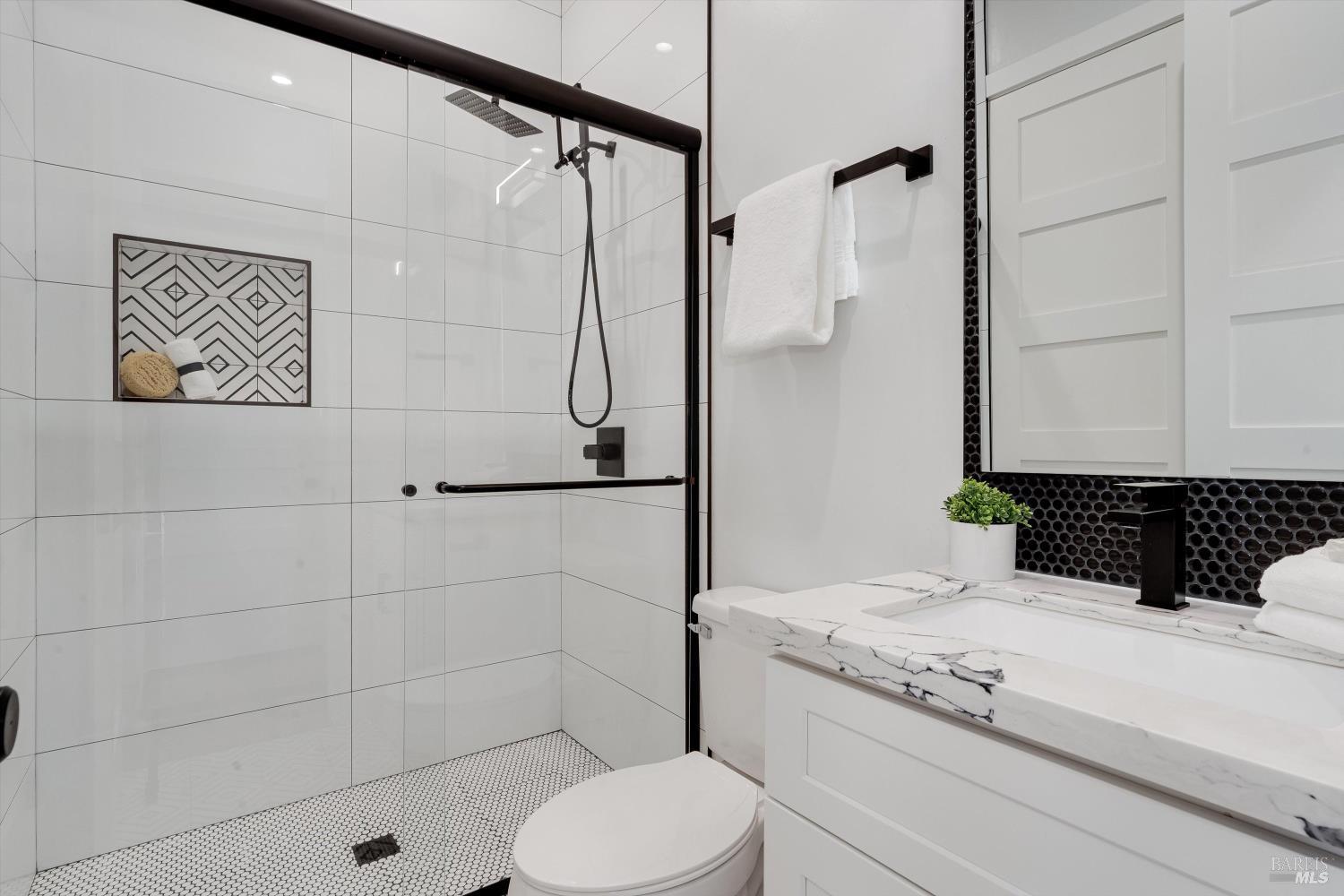 Detail Gallery Image 34 of 60 For 2116 Wedgewood Way, Santa Rosa,  CA 95404 - 4 Beds | 4 Baths