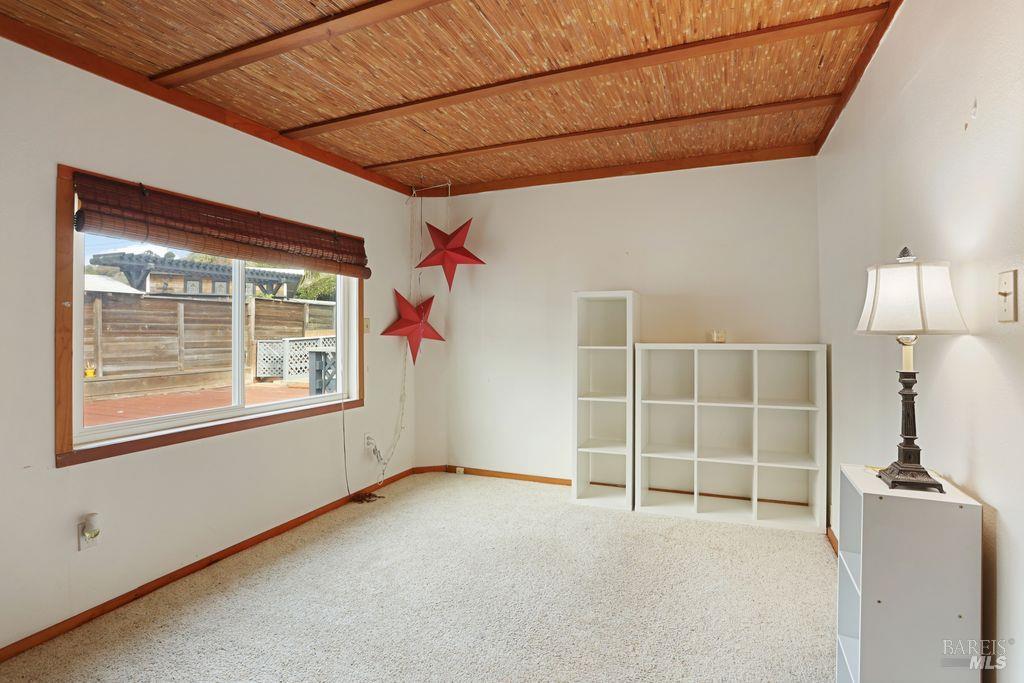 Detail Gallery Image 33 of 57 For 34 Sandy Beach Rd, Vallejo,  CA 94590 - 2 Beds | 2 Baths