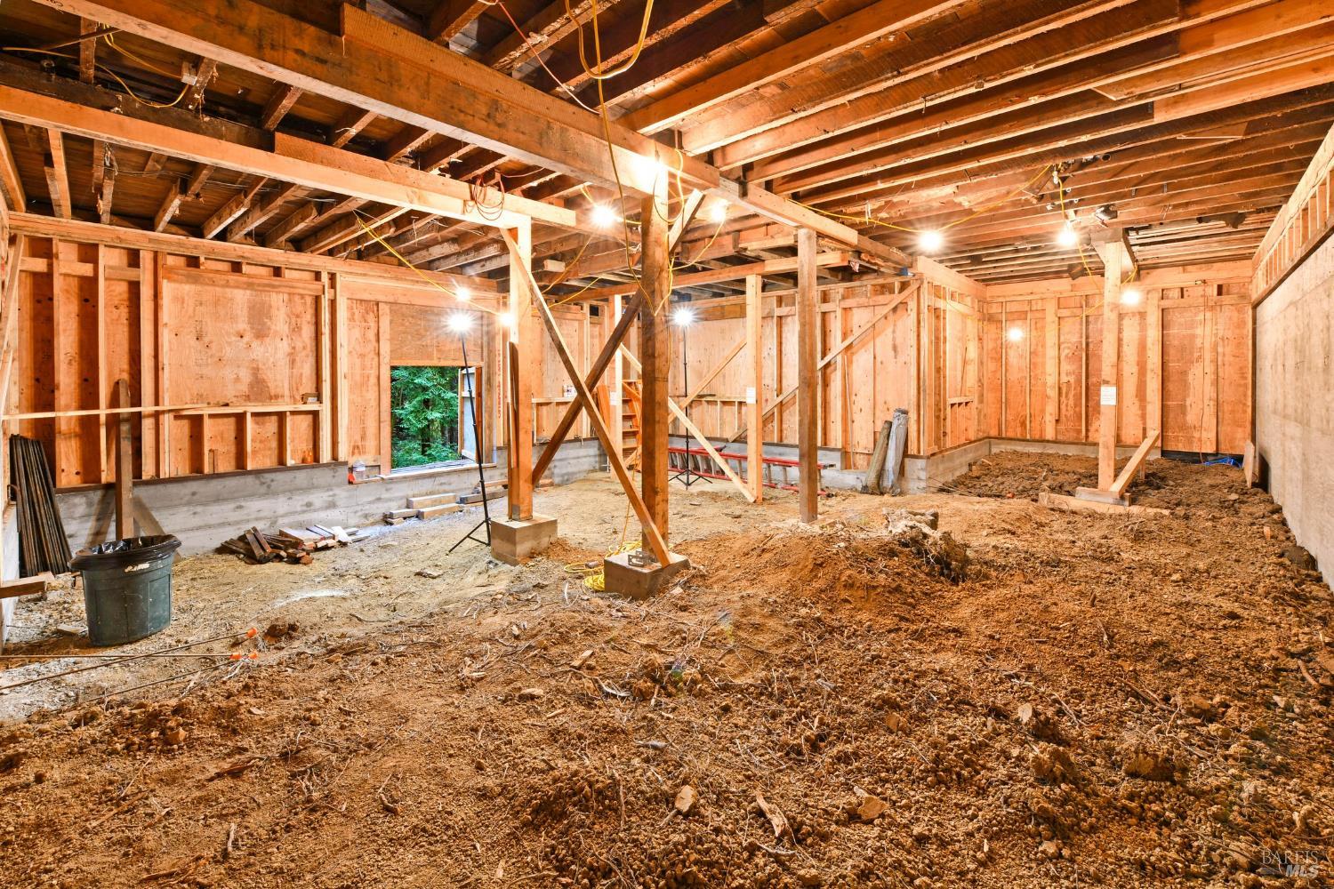 Detail Gallery Image 17 of 31 For 16125 Bittner Rd, Occidental,  CA 95465 - 4 Beds | 2 Baths