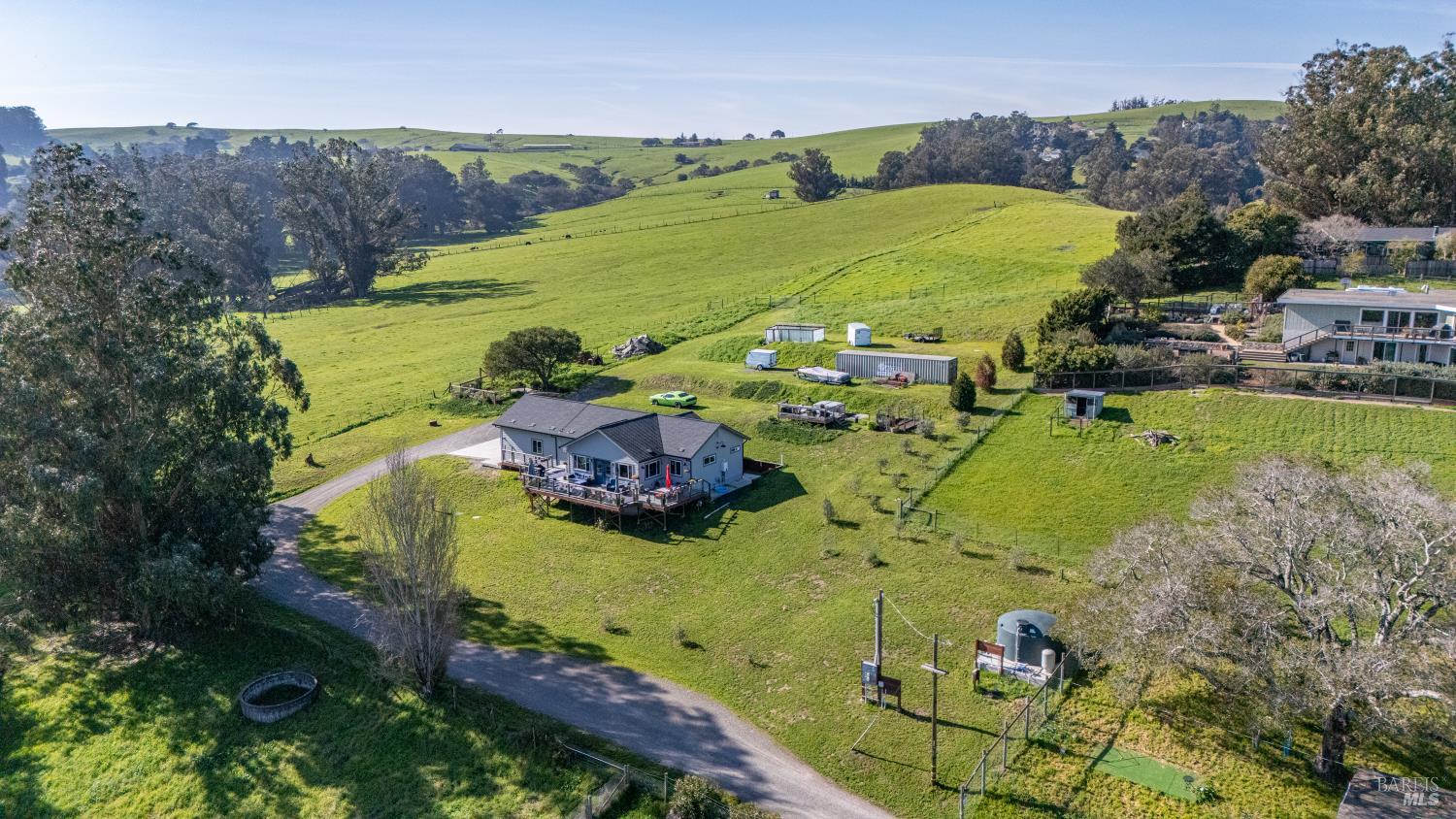 Detail Gallery Image 7 of 48 For 268 Eucalyptus Rd, Petaluma,  CA 94952 - 2 Beds | 2 Baths