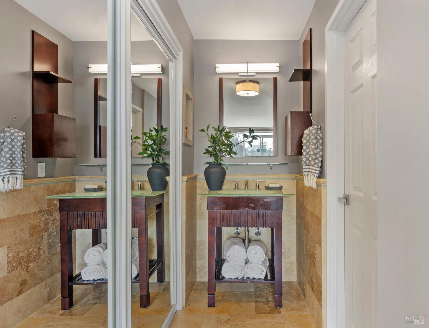 Detail Gallery Image 17 of 28 For 1106 Shelter Bay Ave, Mill Valley,  CA 94941 - 2 Beds | 2 Baths