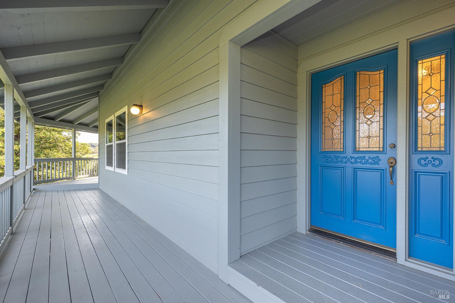 Detail Gallery Image 12 of 52 For 324 Burgundy Rd, Healdsburg,  CA 95448 - 3 Beds | 2/1 Baths