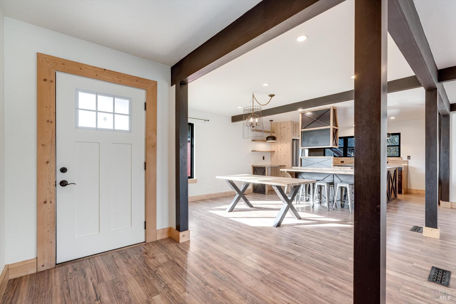 Detail Gallery Image 9 of 48 For 985 Gumview Rd, Windsor,  CA 95492 - – Beds | – Baths