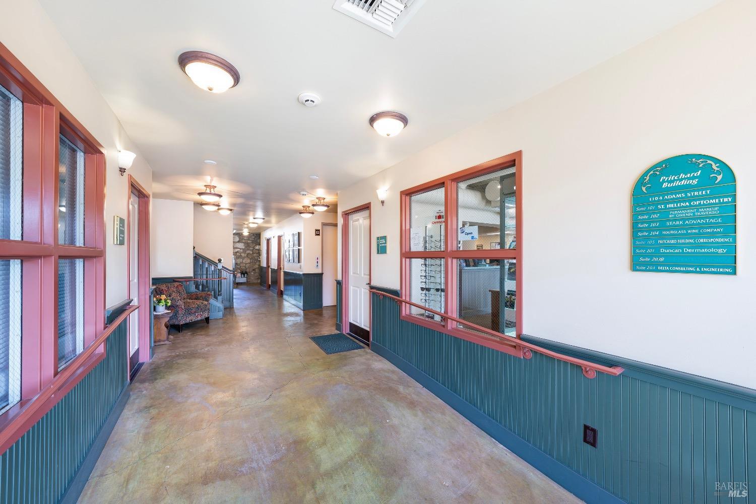 Detail Gallery Image 4 of 24 For 1104 Adams St, Saint Helena,  CA 94574 - – Beds | – Baths