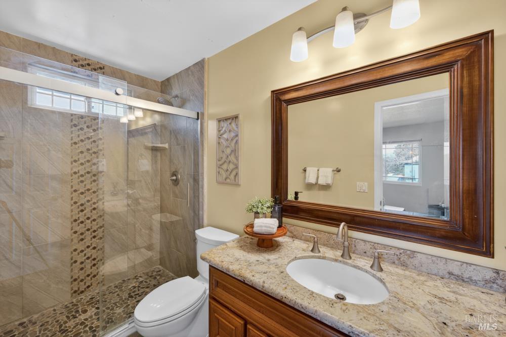 Detail Gallery Image 35 of 53 For 1355 W F St, Dixon,  CA 95620 - 4 Beds | 2/1 Baths