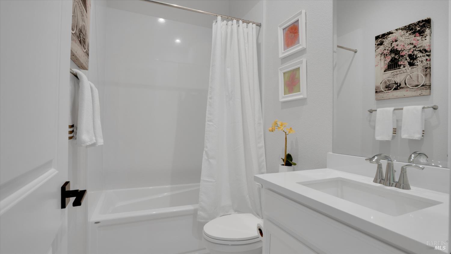 Detail Gallery Image 21 of 33 For 2018 Spirea Ct, Vacaville,  CA 95687 - 3 Beds | 2 Baths