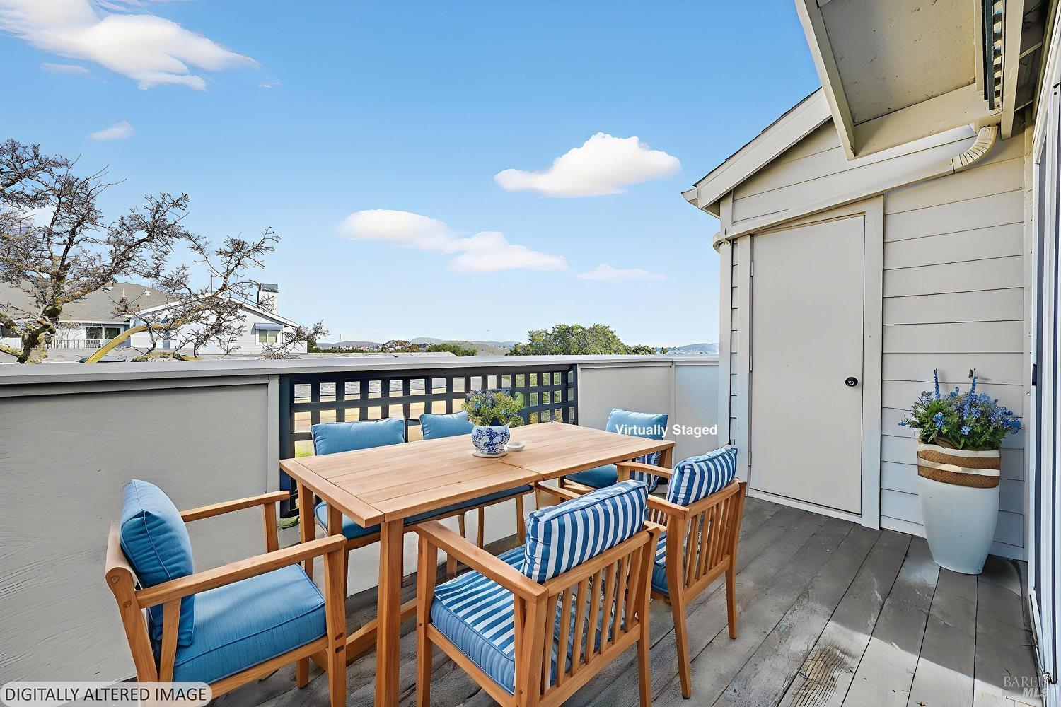 Detail Gallery Image 3 of 57 For 1201 Glen Cove Pkwy #1616,  Vallejo,  CA 94591 - 2 Beds | 2 Baths