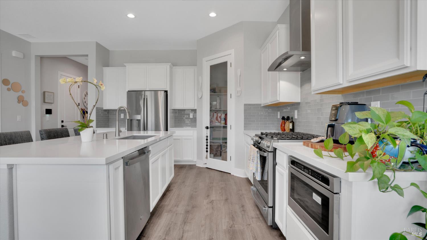 Detail Gallery Image 12 of 33 For 2018 Spirea Ct, Vacaville,  CA 95687 - 3 Beds | 2 Baths