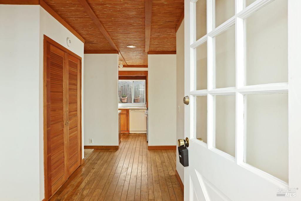 Detail Gallery Image 16 of 57 For 34 Sandy Beach Rd, Vallejo,  CA 94590 - 2 Beds | 2 Baths