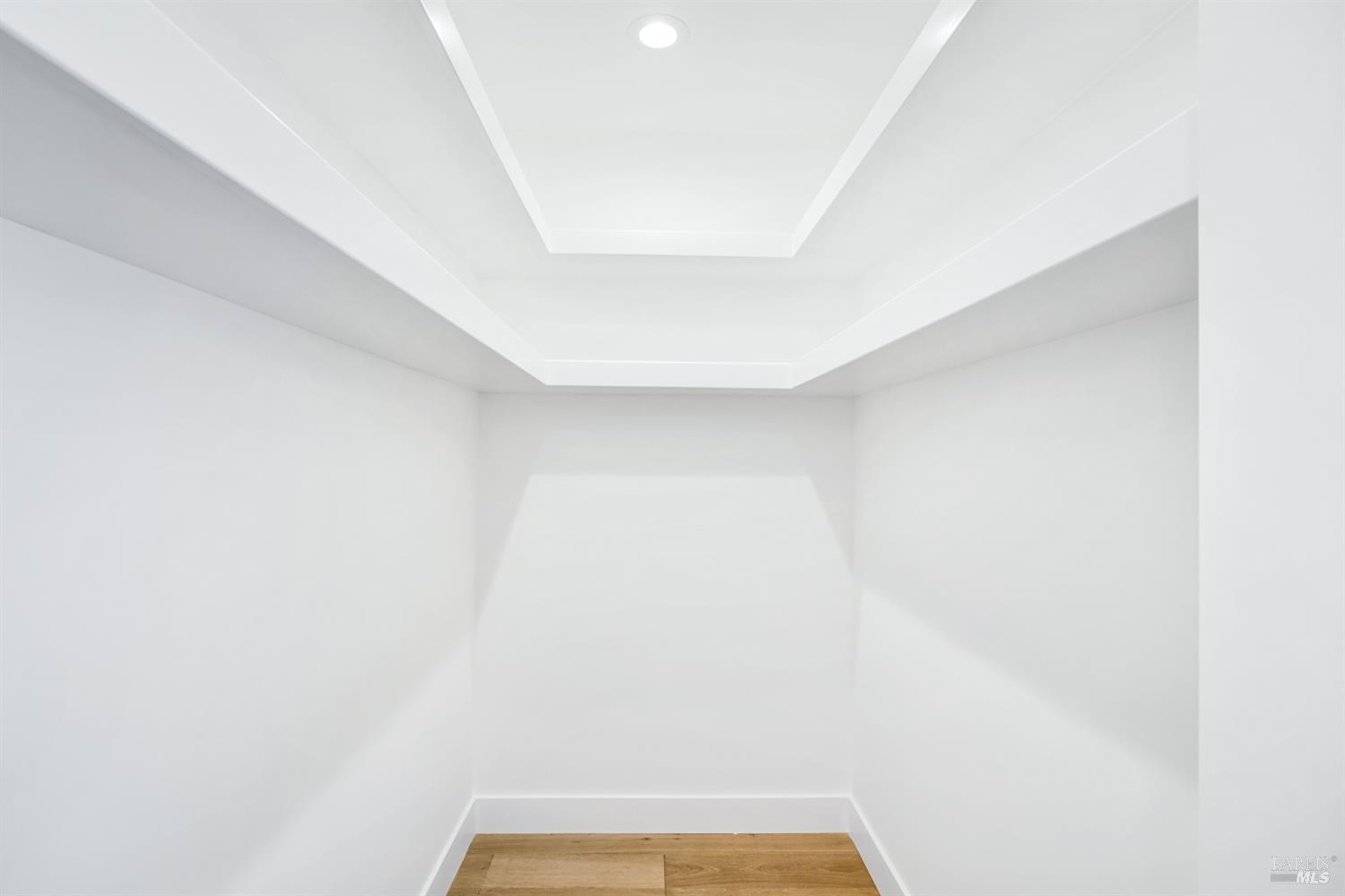 Detail Gallery Image 21 of 28 For 320 Cecile Ct, Napa,  CA 94558 - 3 Beds | 2/1 Baths