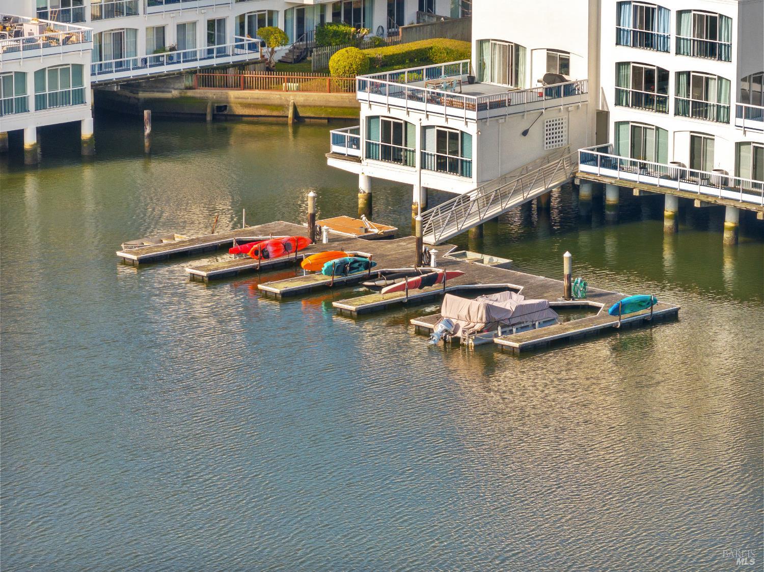 Detail Gallery Image 26 of 28 For 1106 Shelter Bay Ave, Mill Valley,  CA 94941 - 2 Beds | 2 Baths