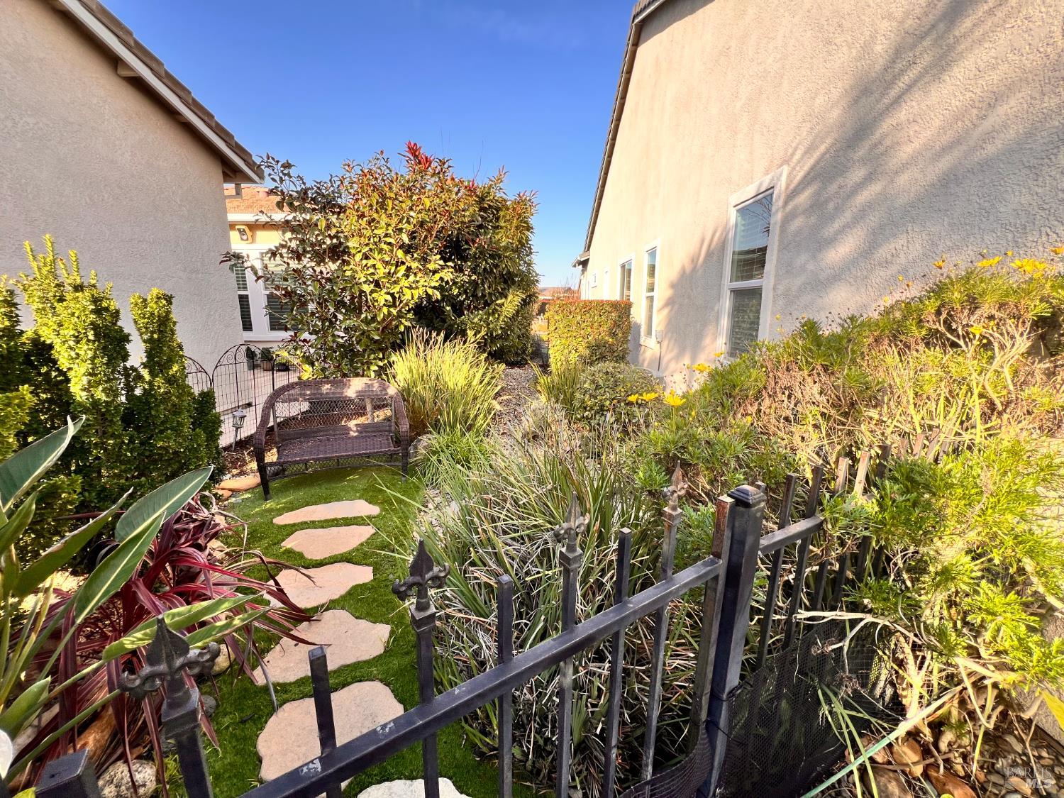 Detail Gallery Image 49 of 52 For 455 Mallards Gulch Dr, Rio Vista,  CA 94571 - 2 Beds | 2/1 Baths