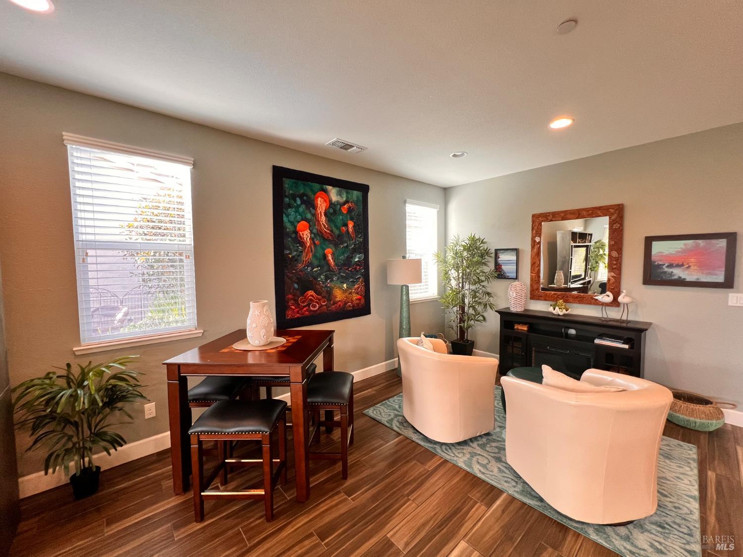 Detail Gallery Image 11 of 52 For 455 Mallards Gulch Dr, Rio Vista,  CA 94571 - 2 Beds | 2/1 Baths