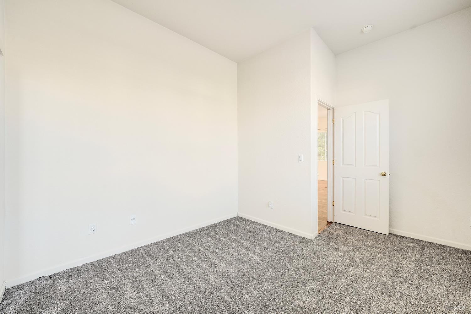 Detail Gallery Image 21 of 33 For 1651 Little Rock Cir, Suisun City,  CA 94585 - 3 Beds | 2 Baths