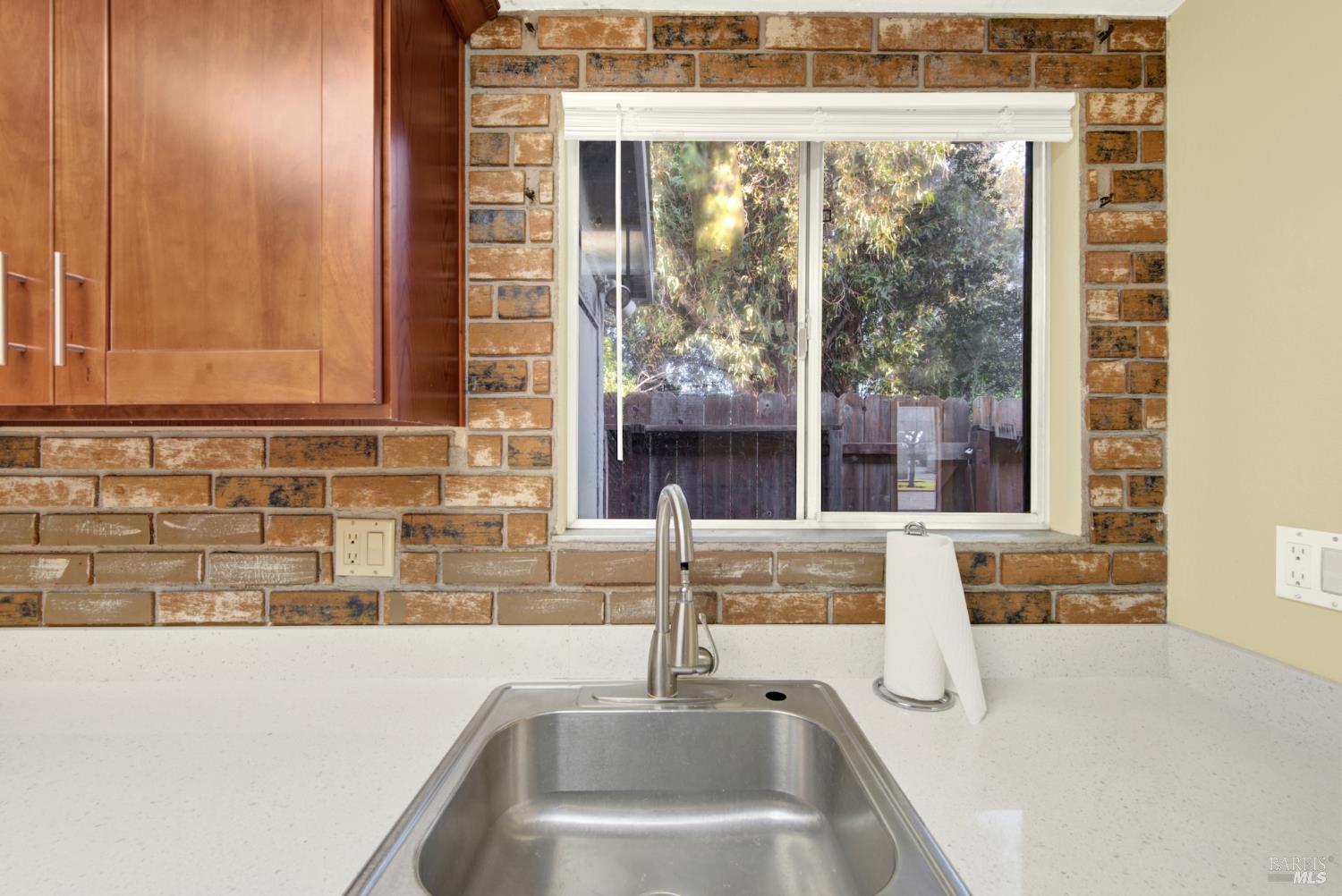 Detail Gallery Image 15 of 57 For 175 Del Sur Ct, Fairfield,  CA 94533 - 2 Beds | 1/1 Baths