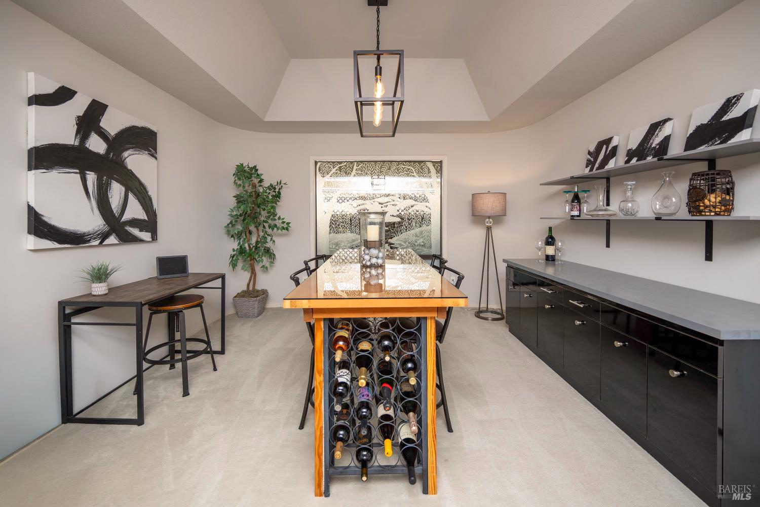 Detail Gallery Image 18 of 51 For 9636 Lakewood Dr, Windsor,  CA 95492 - 2 Beds | 2 Baths