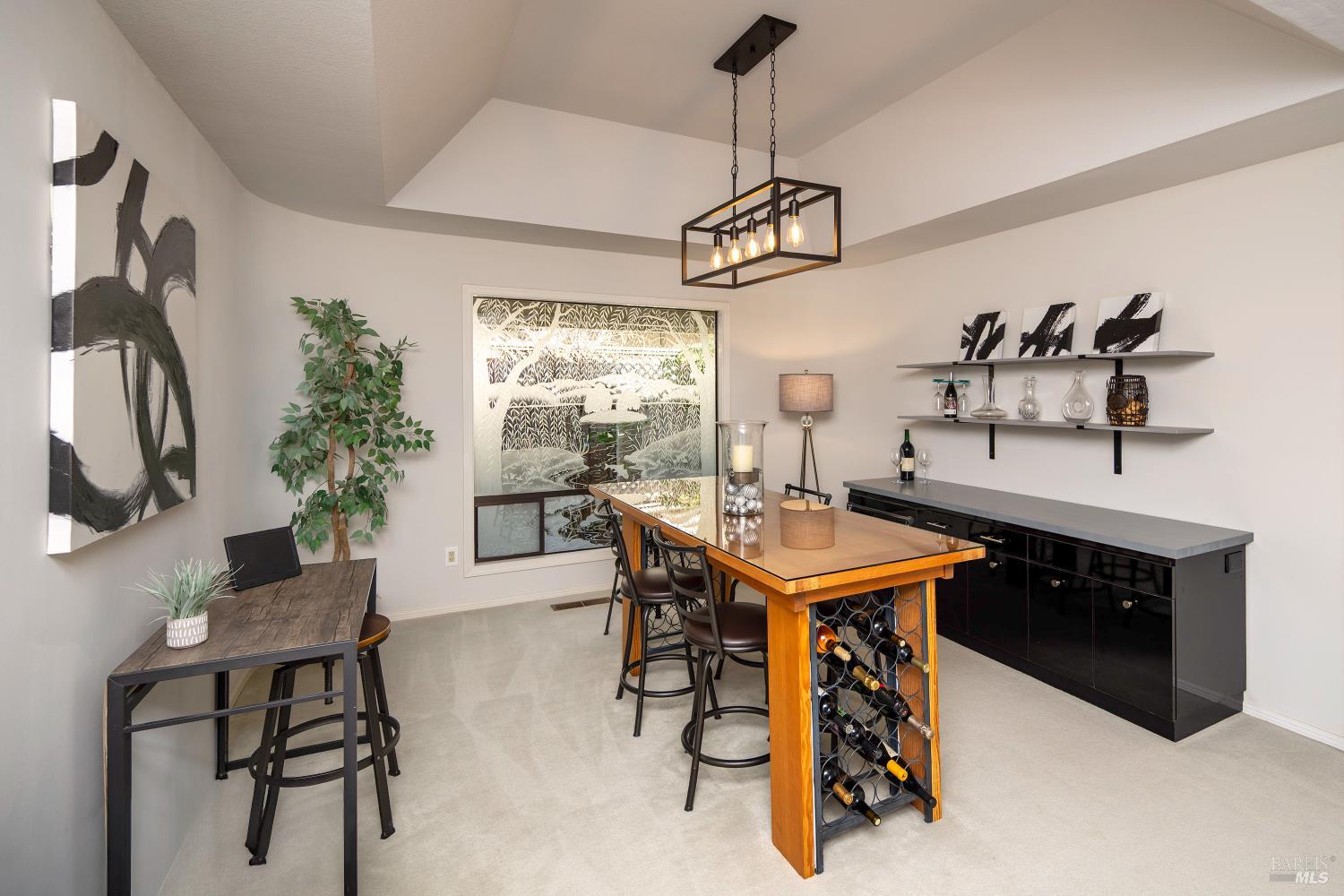 Detail Gallery Image 19 of 51 For 9636 Lakewood Dr, Windsor,  CA 95492 - 2 Beds | 2 Baths