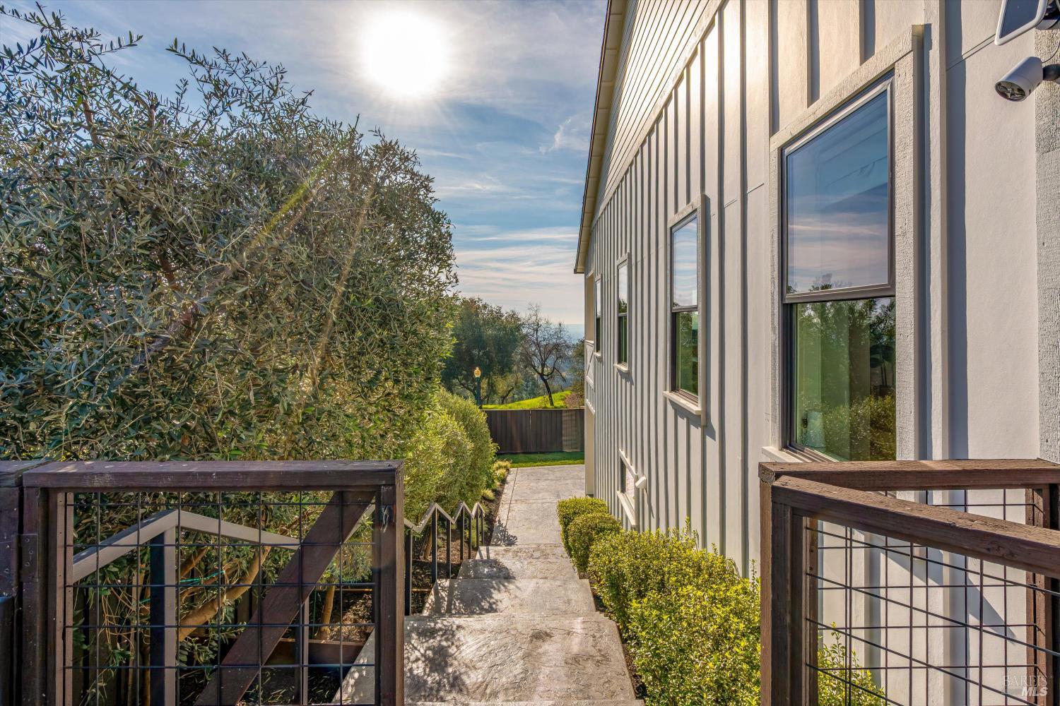 Detail Gallery Image 35 of 60 For 2116 Wedgewood Way, Santa Rosa,  CA 95404 - 4 Beds | 4 Baths