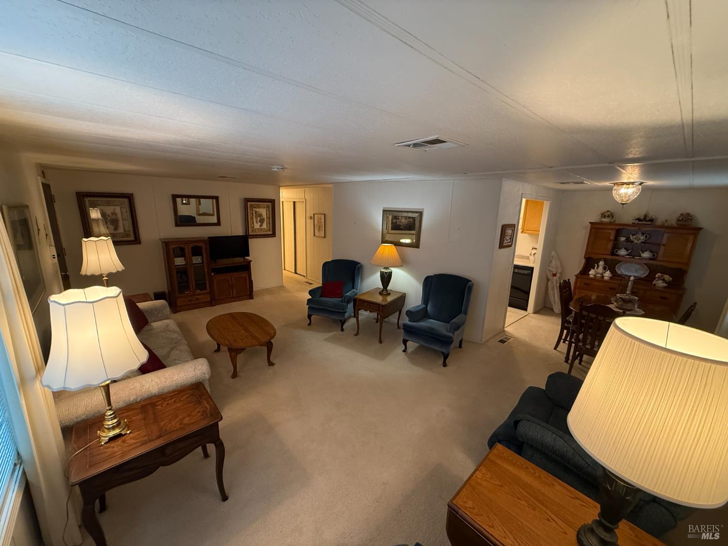 Detail Gallery Image 11 of 22 For 82 Charro Dr, Santa Rosa,  CA 95401 - 2 Beds | 2 Baths