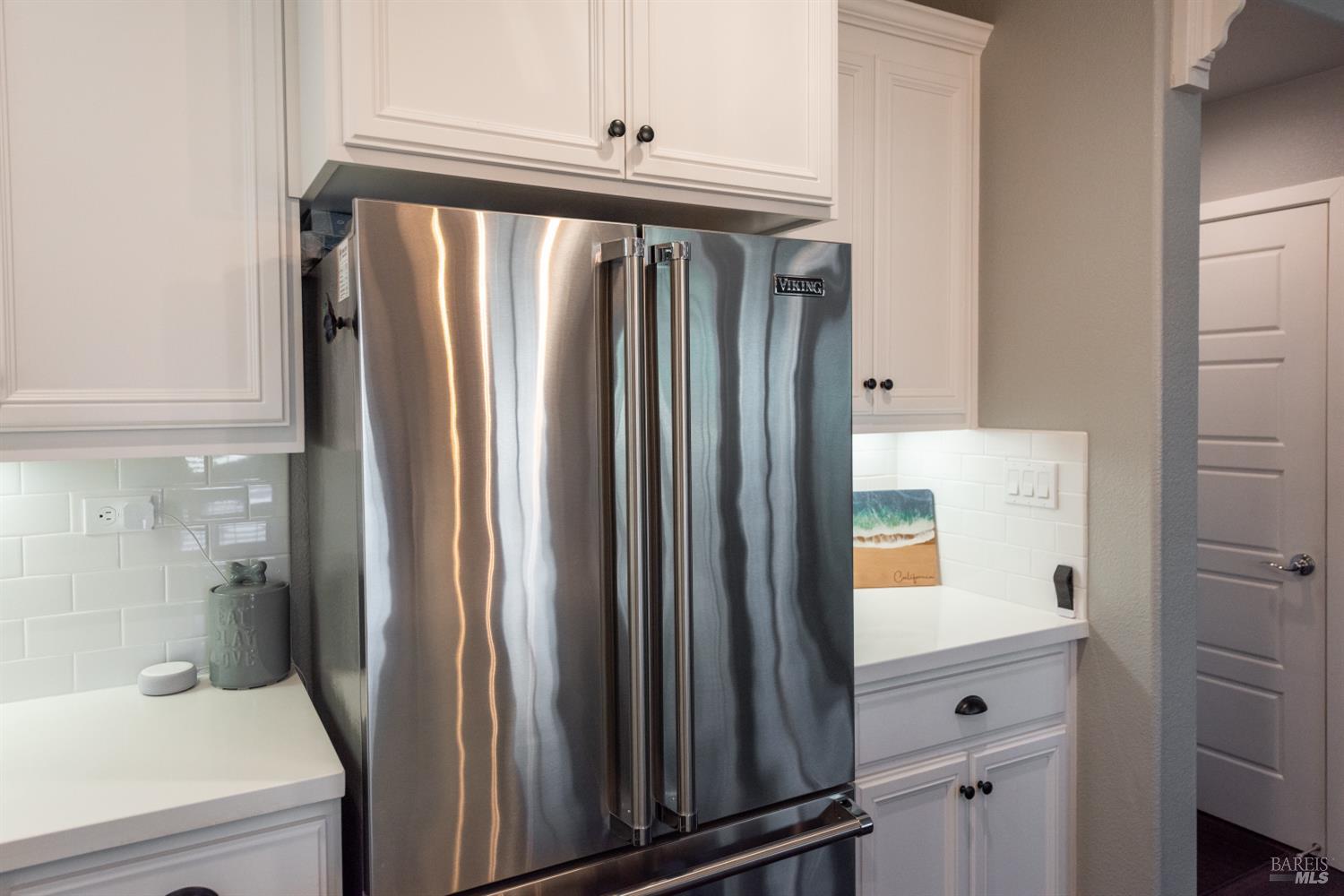 Detail Gallery Image 9 of 41 For 5453 Kaitlyn Pl, Rohnert Park,  CA 94928 - 4 Beds | 3 Baths