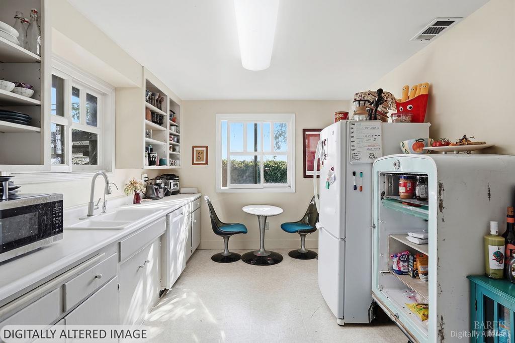 Detail Gallery Image 17 of 42 For 1390 Garden Ave, Saint Helena,  CA 94574 - 2 Beds | 1 Baths