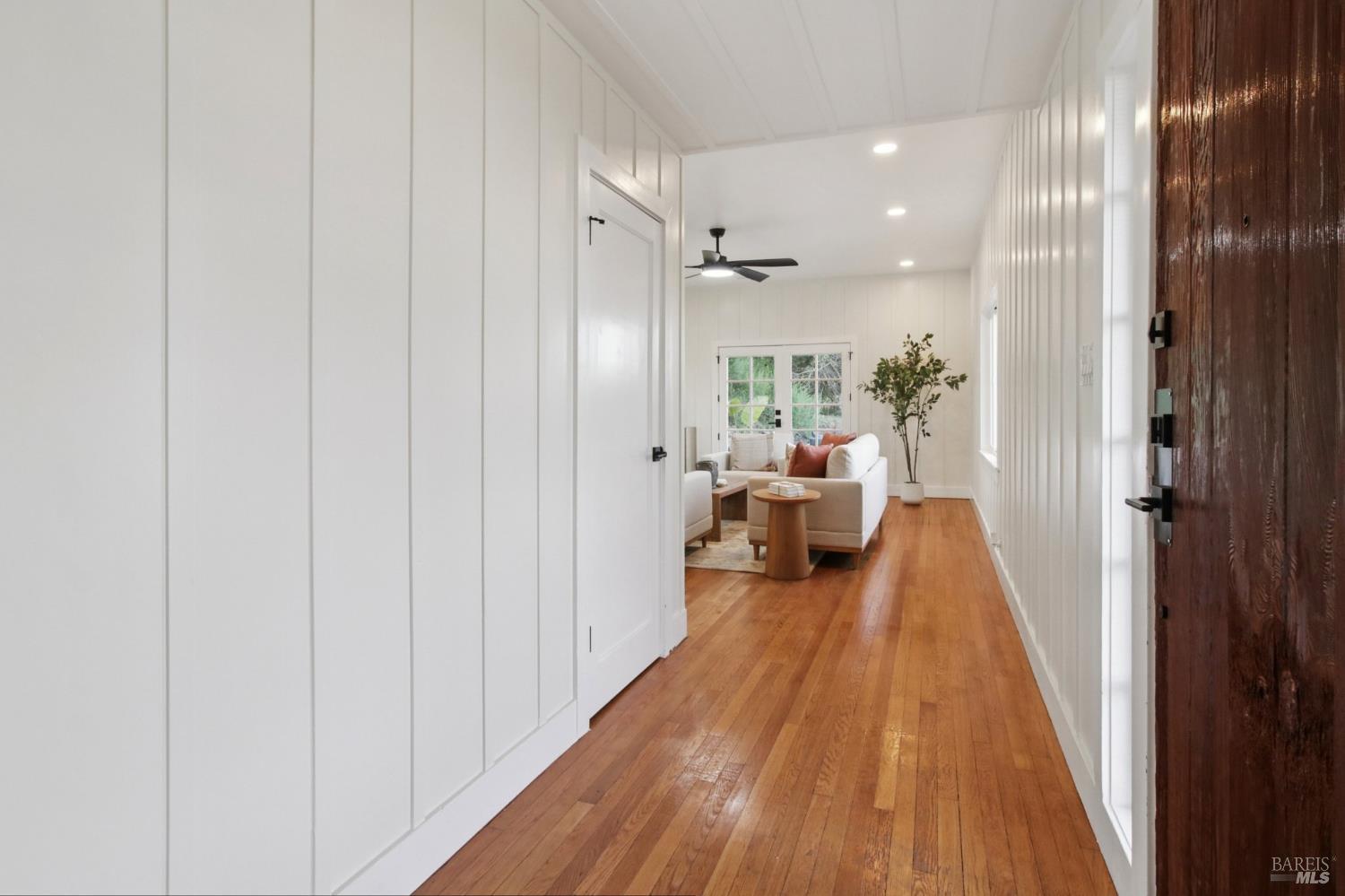 Detail Gallery Image 9 of 69 For 85 La Encinal Unkn, Orinda,  CA 94563 - 2 Beds | 1/1 Baths