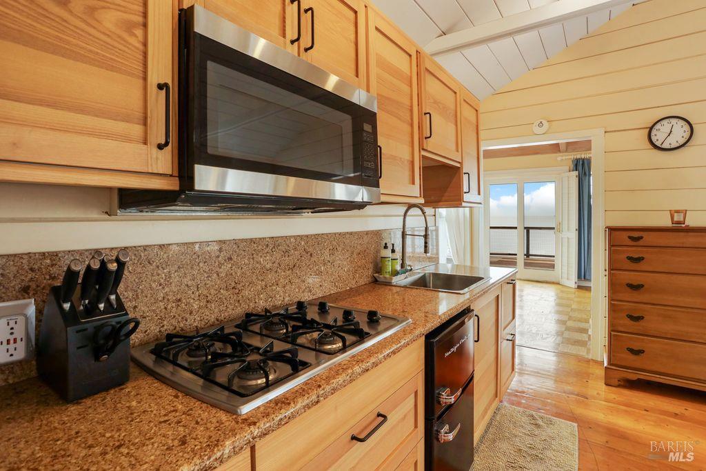 Detail Gallery Image 51 of 57 For 34 Sandy Beach Rd, Vallejo,  CA 94590 - 2 Beds | 2 Baths