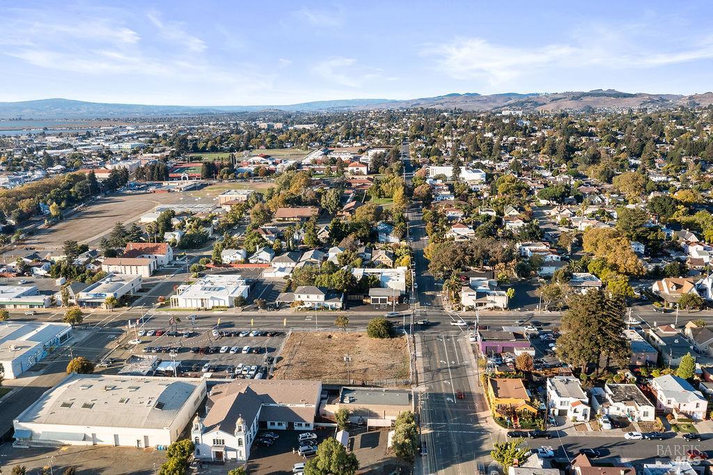 Detail Gallery Image 5 of 16 For 1131 Tennessee St, Vallejo,  CA 94590 - – Beds | – Baths